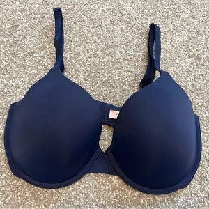 Victoria’s Secret Bra Size: 34DD Uplift Semi Demi Navy Blue